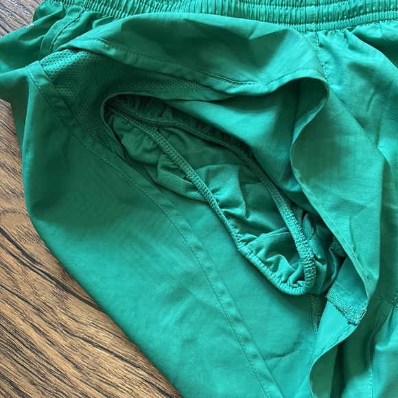 Nike Dri-FIT Tempo Brief-Lined Running Shorts Color Neptune Green Women's Medium - Picture 3 of 5